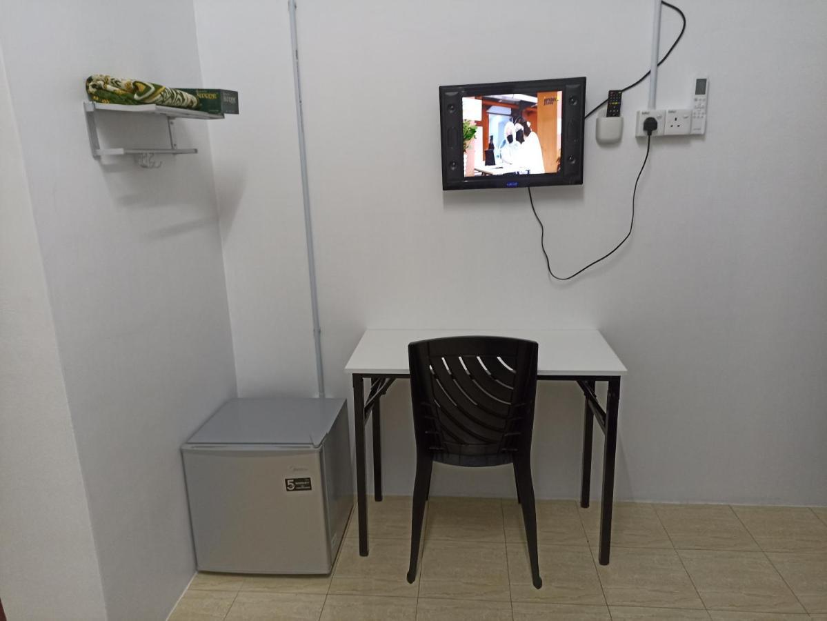 Depulauserai Roomstays Pekan Extérieur photo