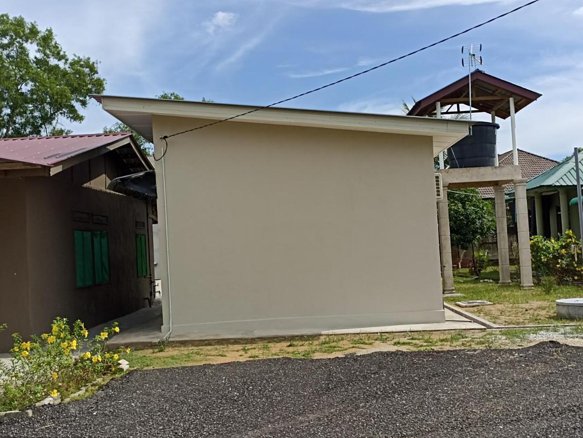 Depulauserai Roomstays Pekan Extérieur photo