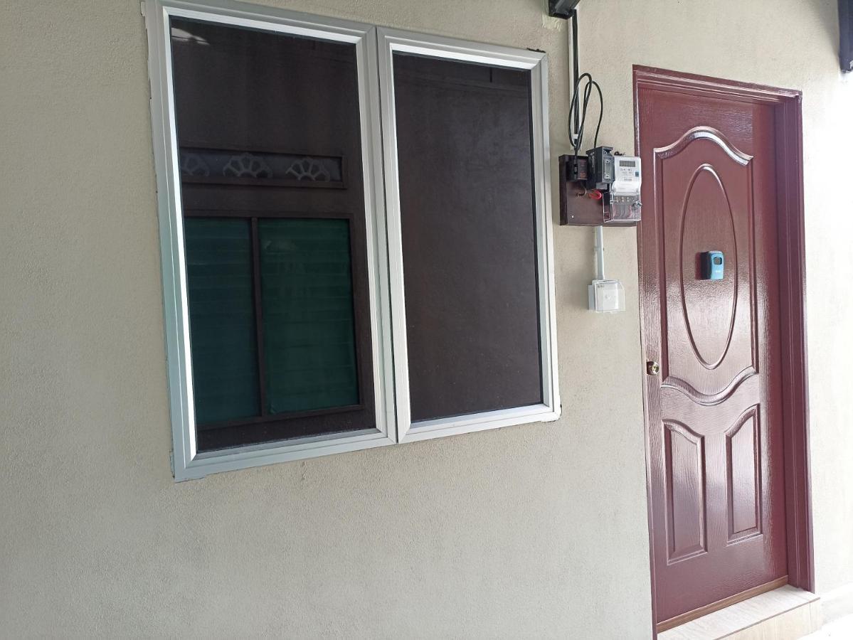 Depulauserai Roomstays Pekan Extérieur photo